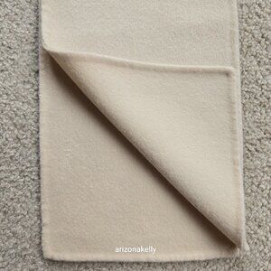 NWOT Minimalist Wool Cashmere Scarf Crème Macadamia